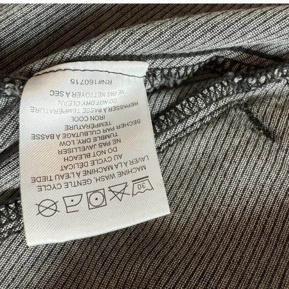 NWOT Retrofete Ada Jean Jacket in Faded Black Size Small - Picture 10 of 11